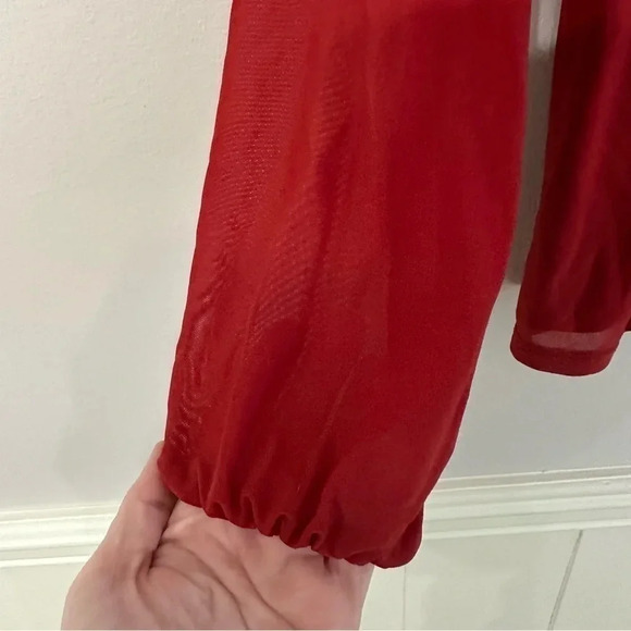 Torrid Stretch Mesh V-Neck Smocked Waist Babydoll Top Red Size 00, M, 10 GUC - Picture 6 of 9